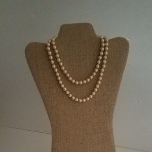 Talbot's Single Strand of faux pearls